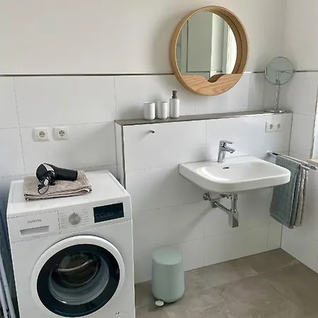 Apartament Elena 150 M Bis Zum *